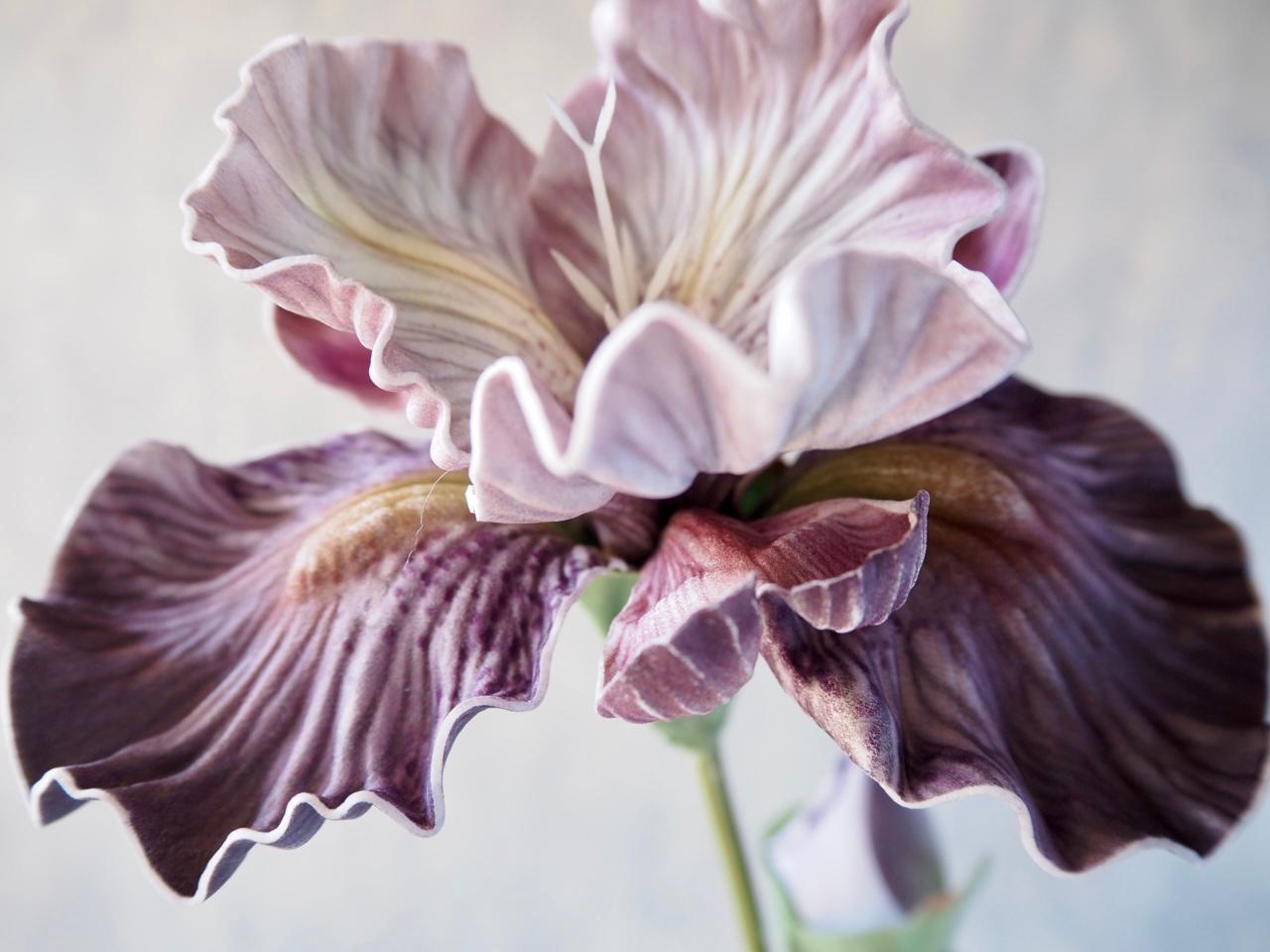 【ビアデッドアイリス】setゴールドワイヤーフラワーベースアレンジ | 4枚目