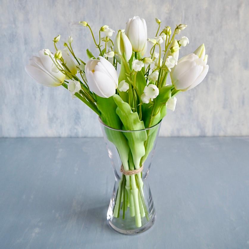 リアル造花チューリップとスズランのブーケアレンジ | 12枚目